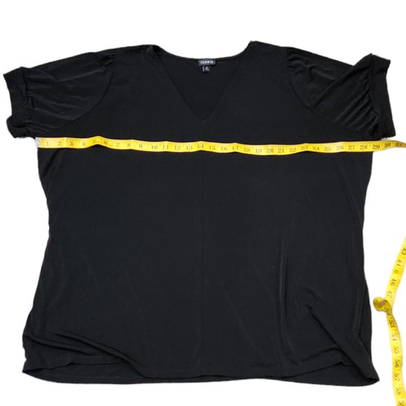 Torrid V Neck Short Sleeve Black Wrinkle-free Top Shirt Size 4X - Picture 3 of 7
